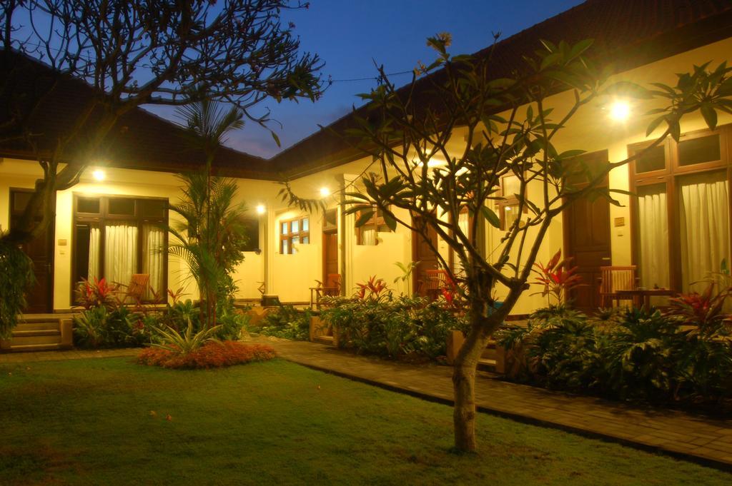 Gunakaya Homestay Sanur Quarto foto